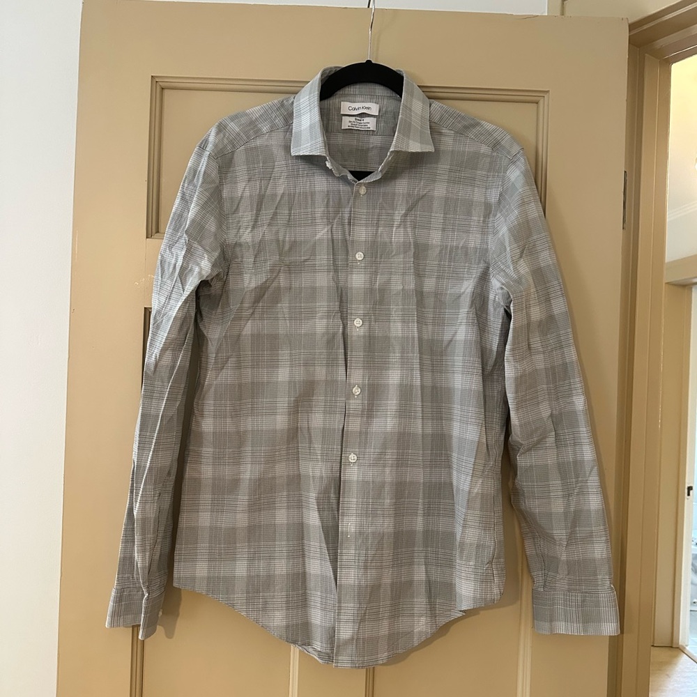 Calvin Klein Men's Light Gray Shirt